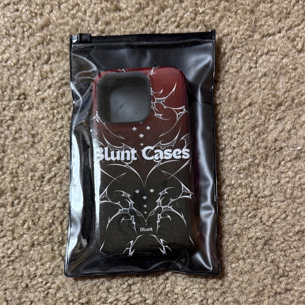 iPhone 15 Pro Blunt Red & Black Graphic Phone Case